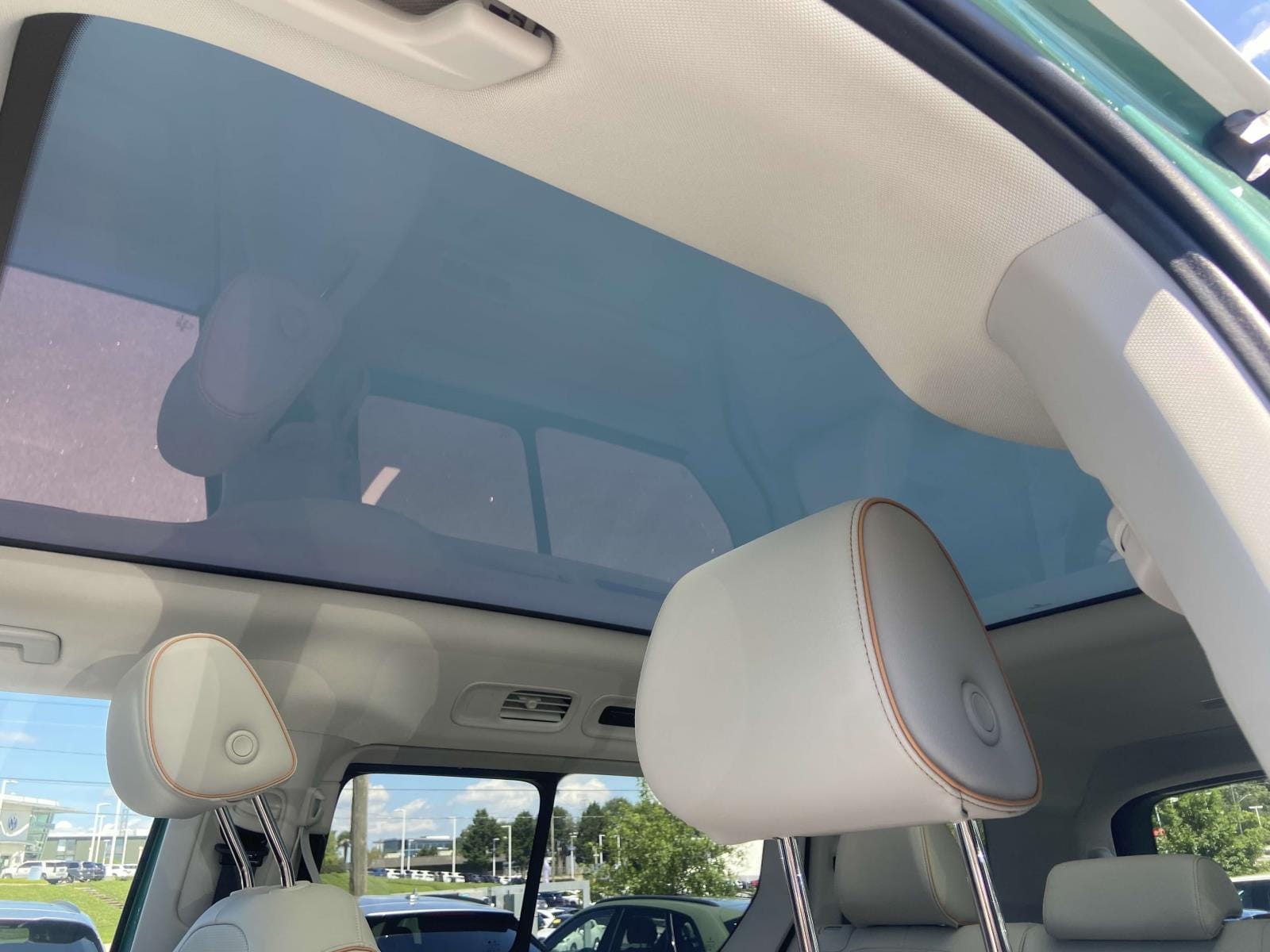 2025 Volkswagen ID. Buzz 1st Edition - Photo 18