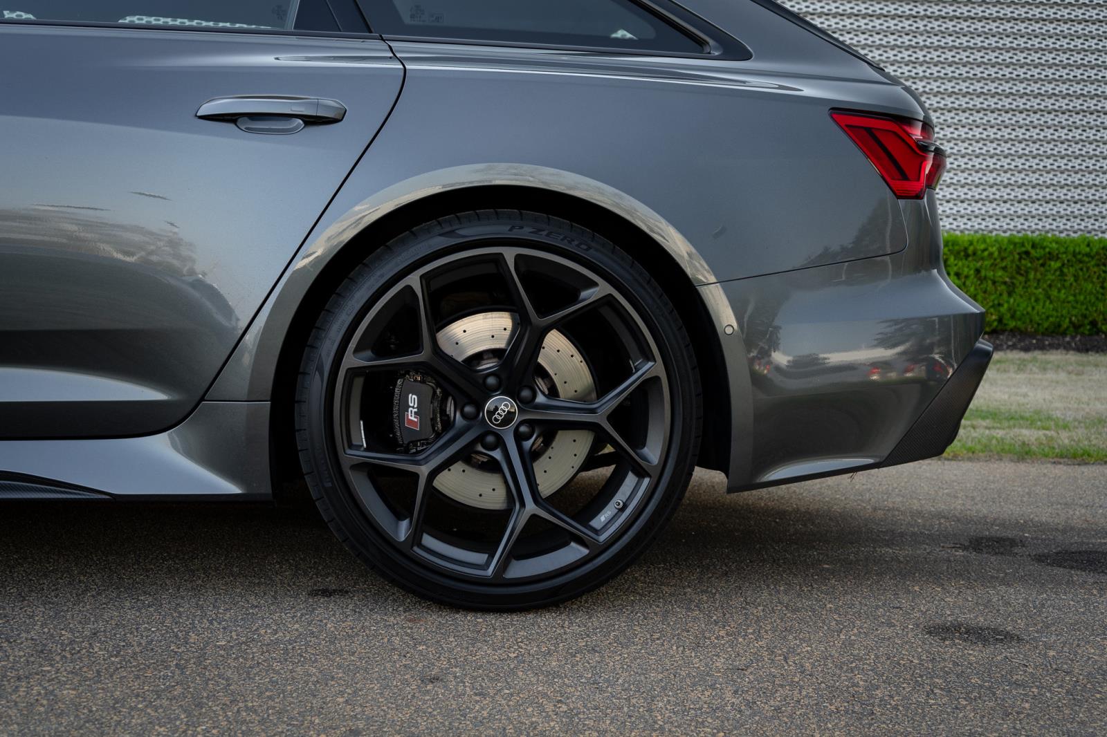 2024 Audi RS 6 Avant Base - Photo 11