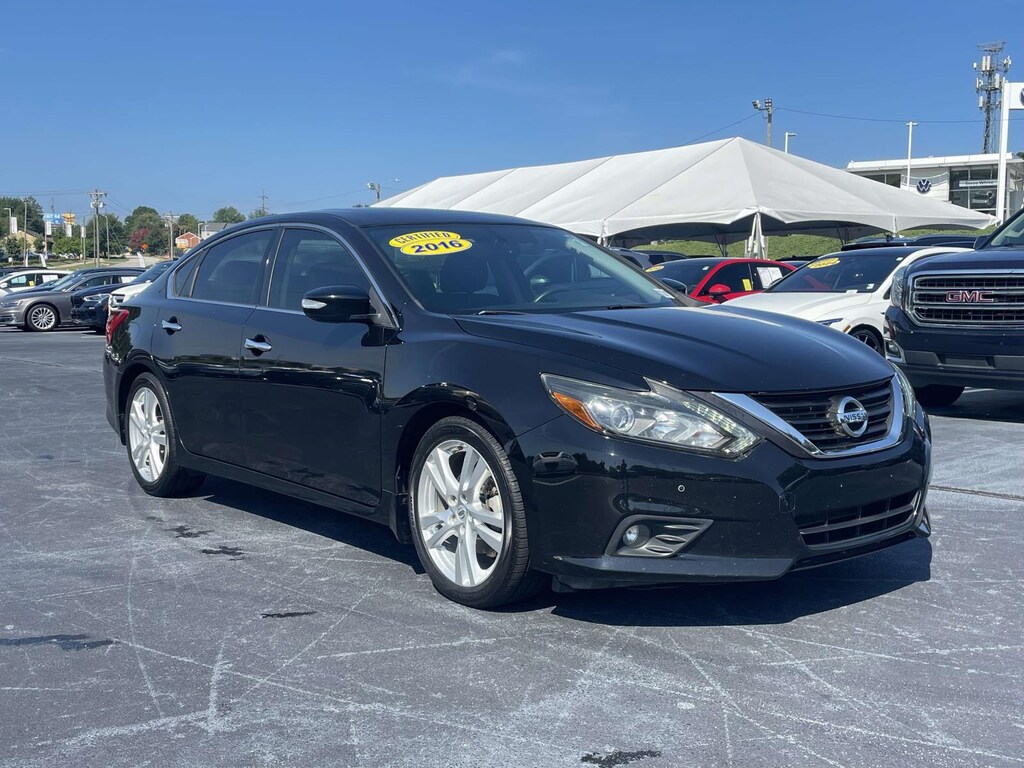 Used 2016 Nissan Altima Sdn V6 3.5 SL Car