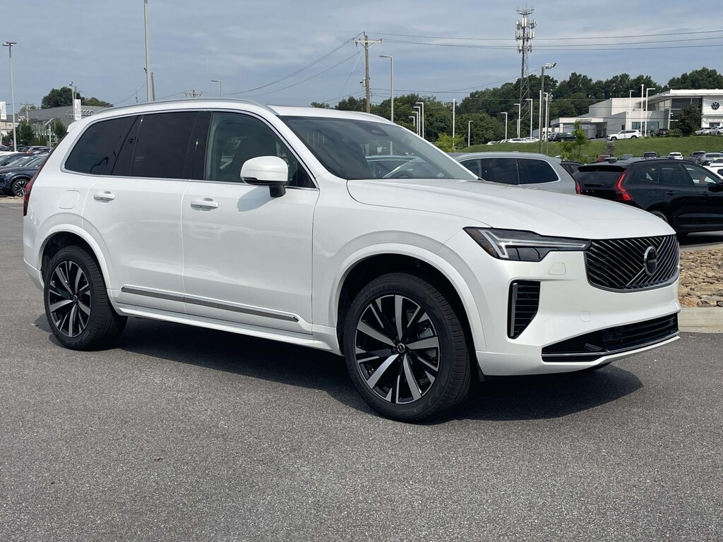 New 2026 Volvo XC90 B5 Core Sport Utility