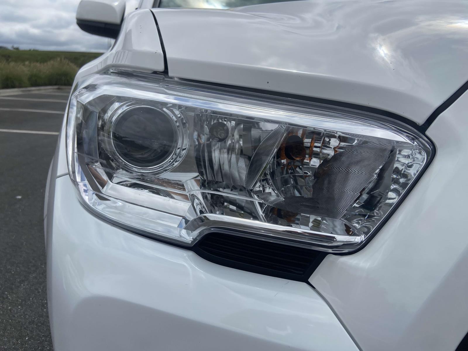 2023 Toyota Tacoma SR Double Cab photo 4