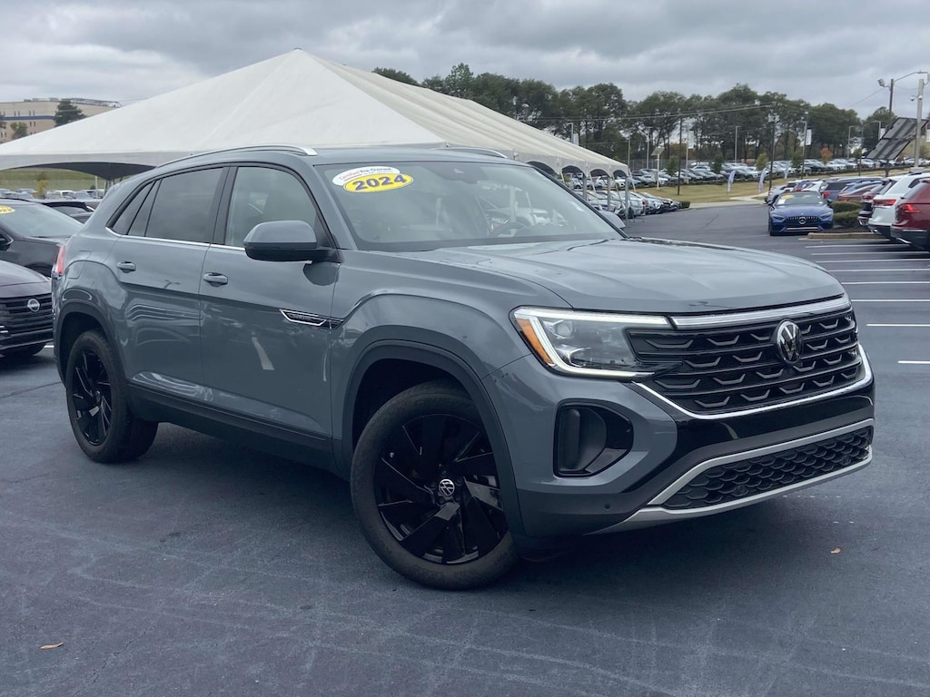 Certified 2024 Volkswagen Atlas Cross Sport 2.0T SE w/Technology FWD Sport Utility