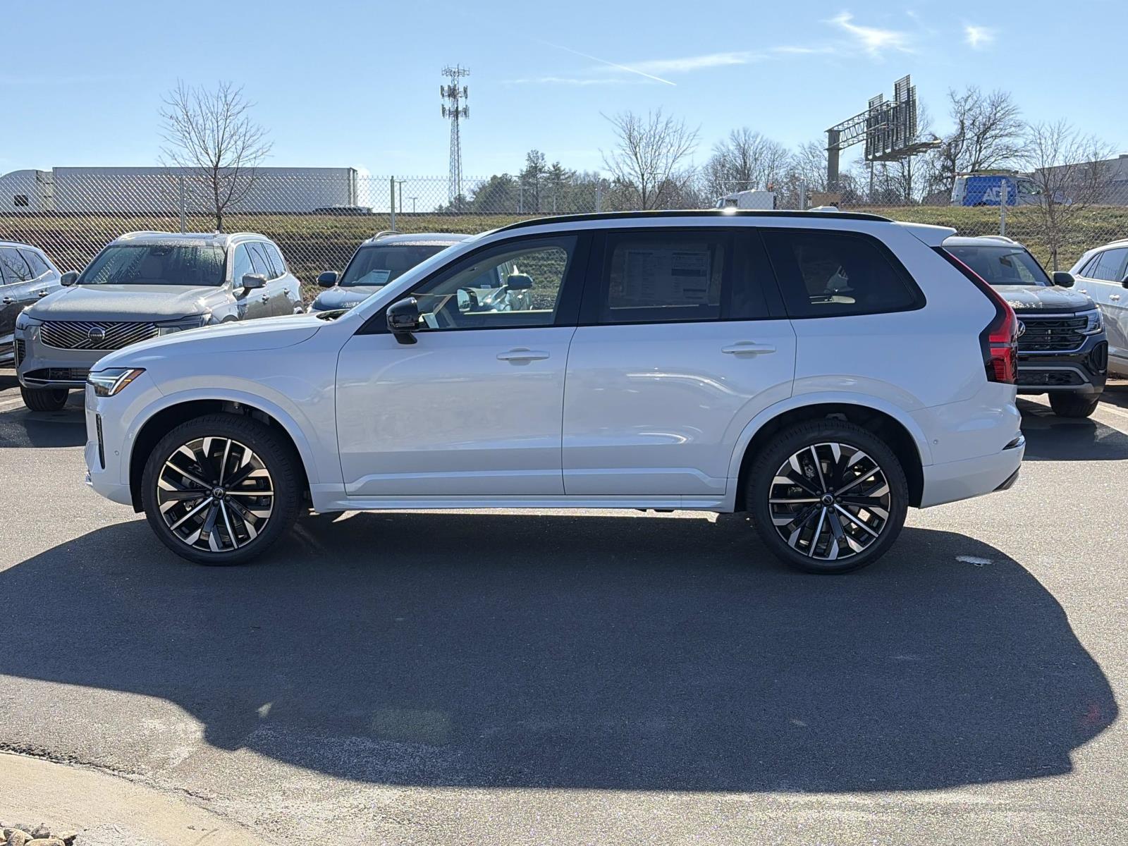 New 2026 Volvo XC90 B6 Ultra Sport Utility