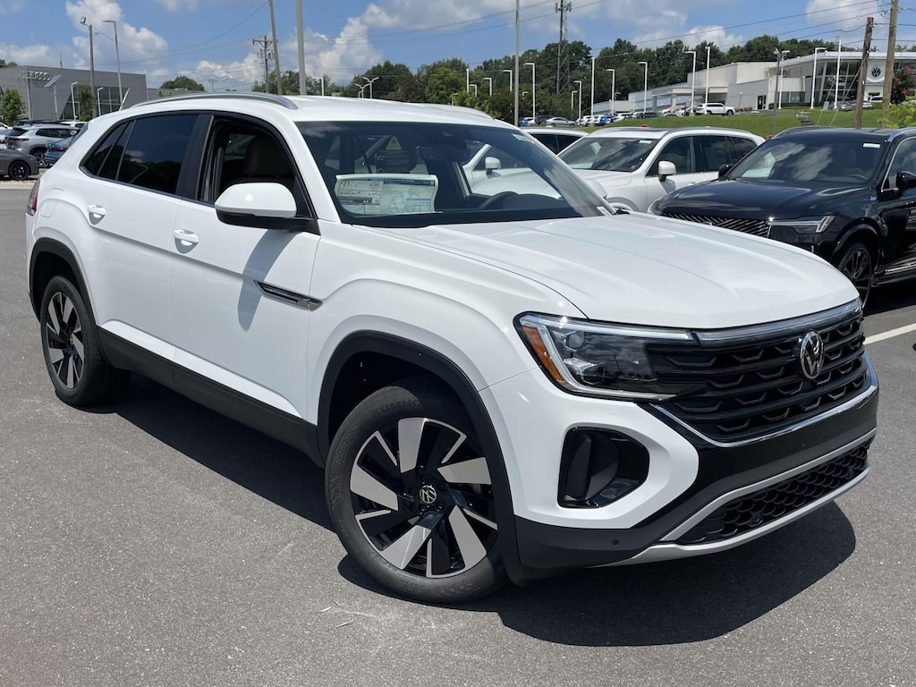 New 2025 Volkswagen Atlas Cross Sport 2.0T SE w/Technology Sport Utility