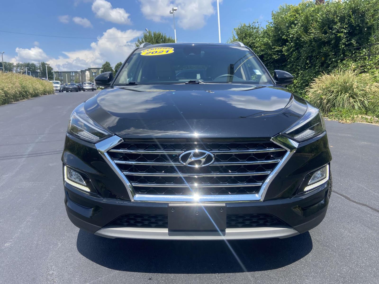 2021 Hyundai Tucson Limited photo 2