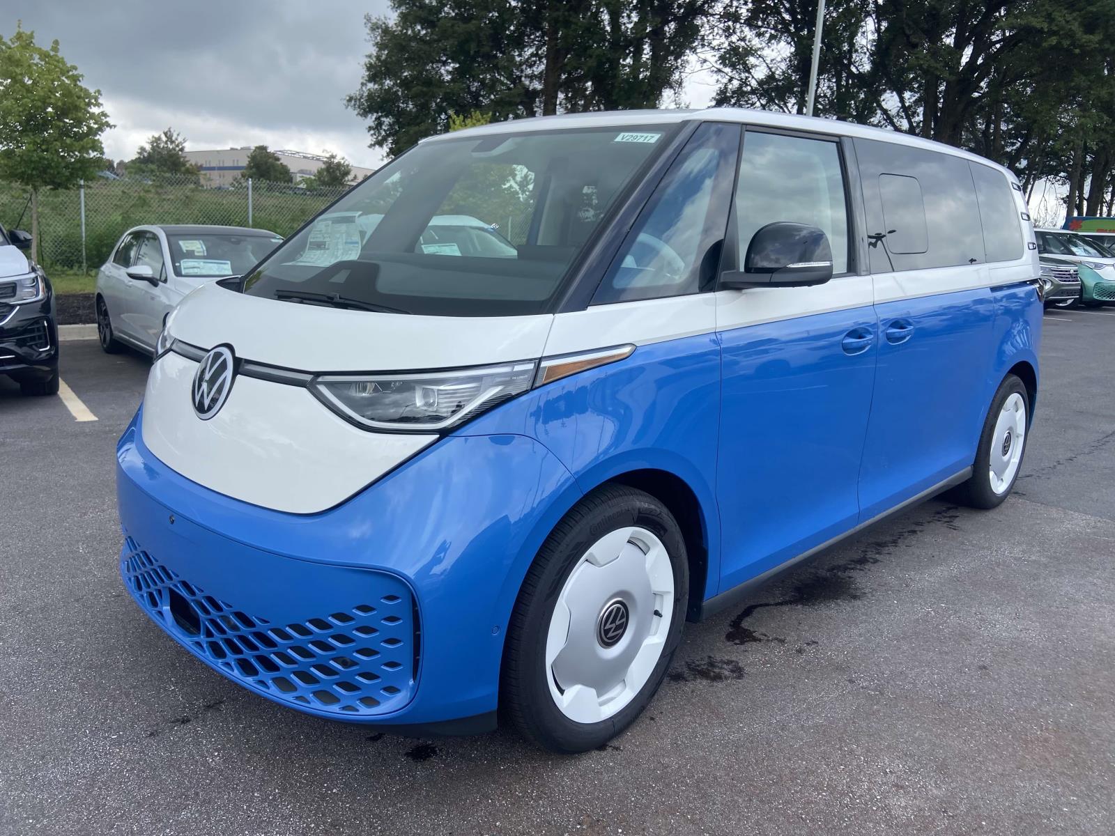 2025 Volkswagen ID. Buzz photo 3