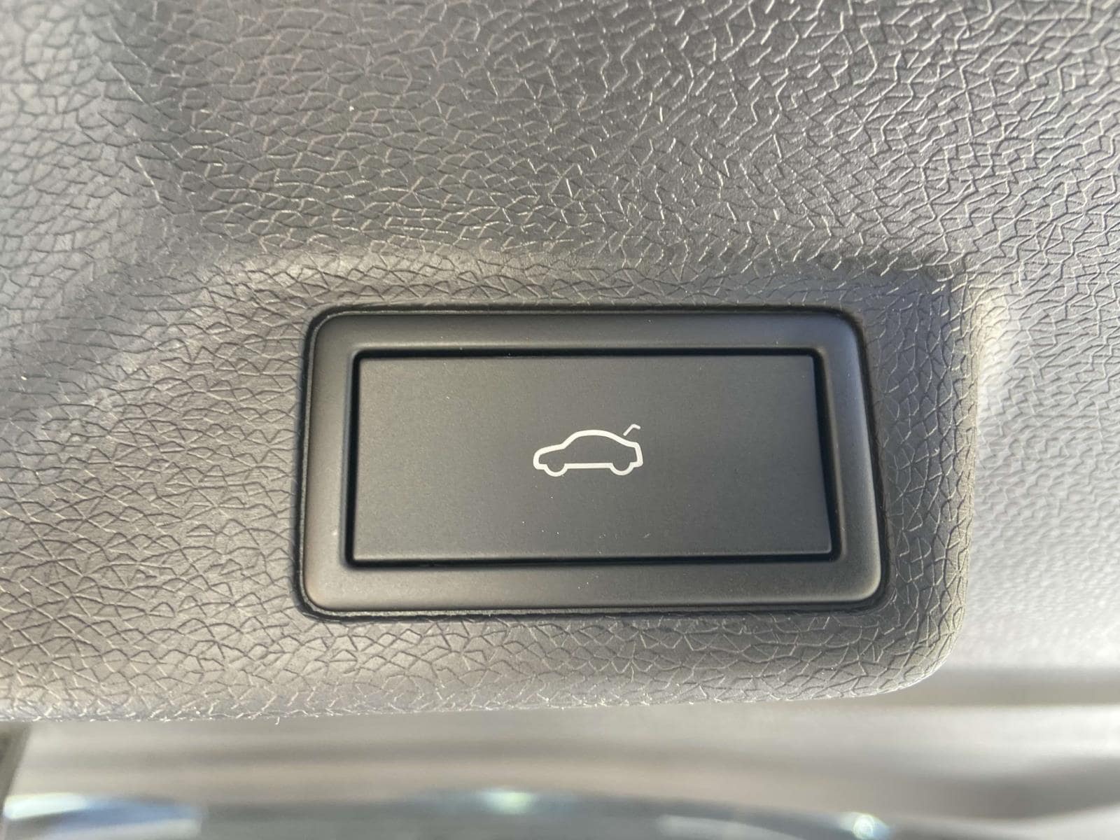 2025 Volkswagen ID. Buzz PRO S - Photo 13