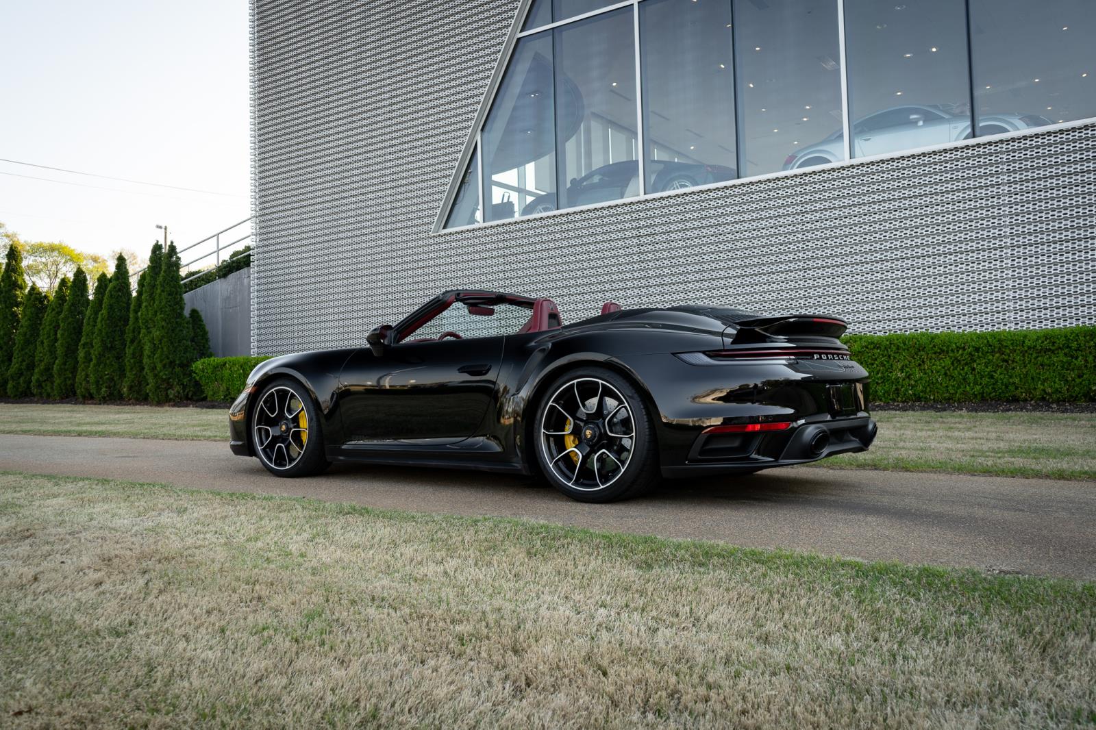2024 Porsche 911 Turbo S - Photo 23