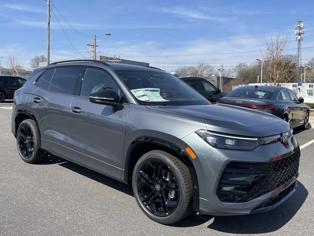 New 2026 Volkswagen Tiguan 2.0T SE R-Line Black FWD Sport Utility