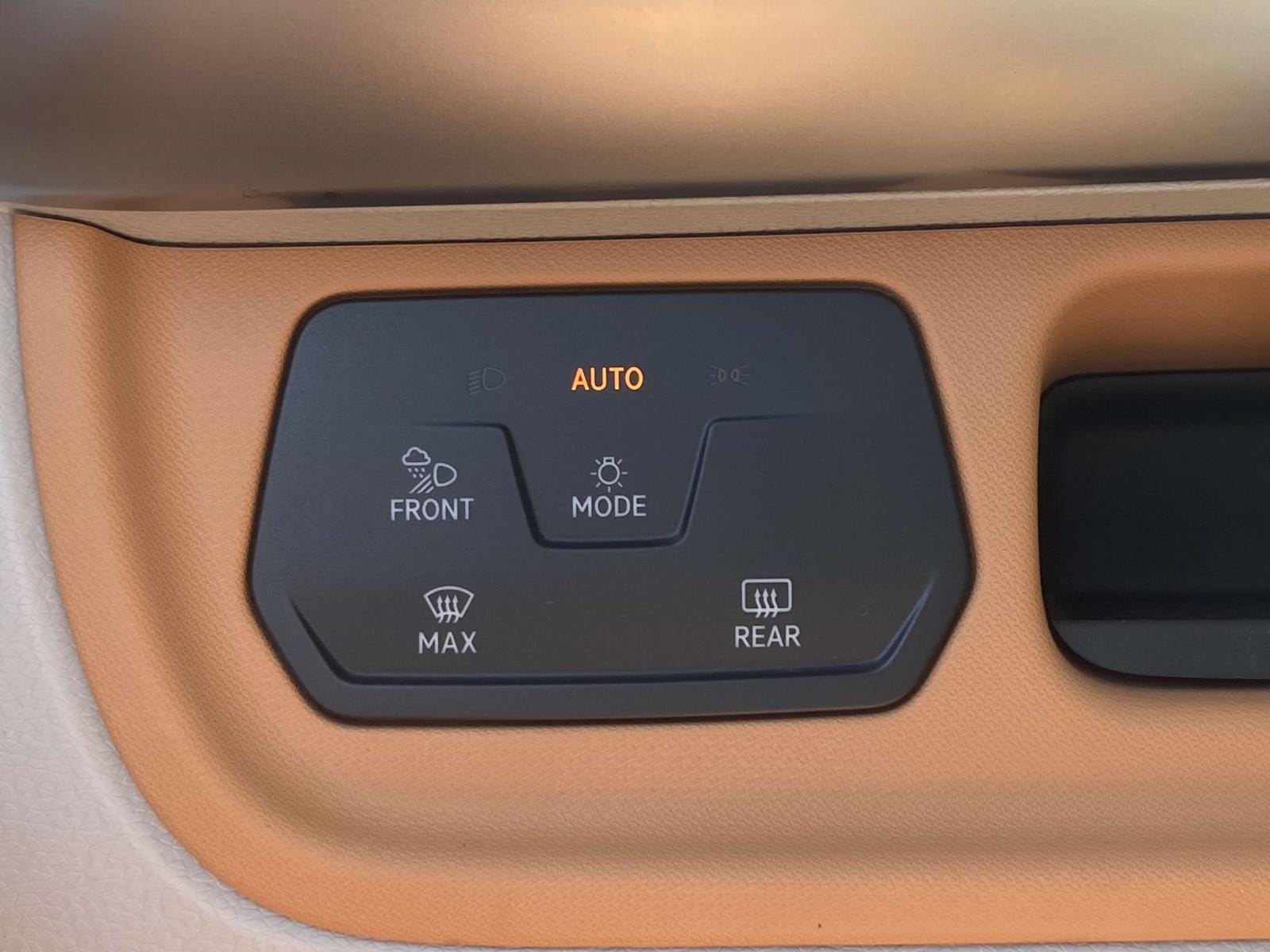 2025 Volkswagen ID. Buzz 1st Edition - Photo 21