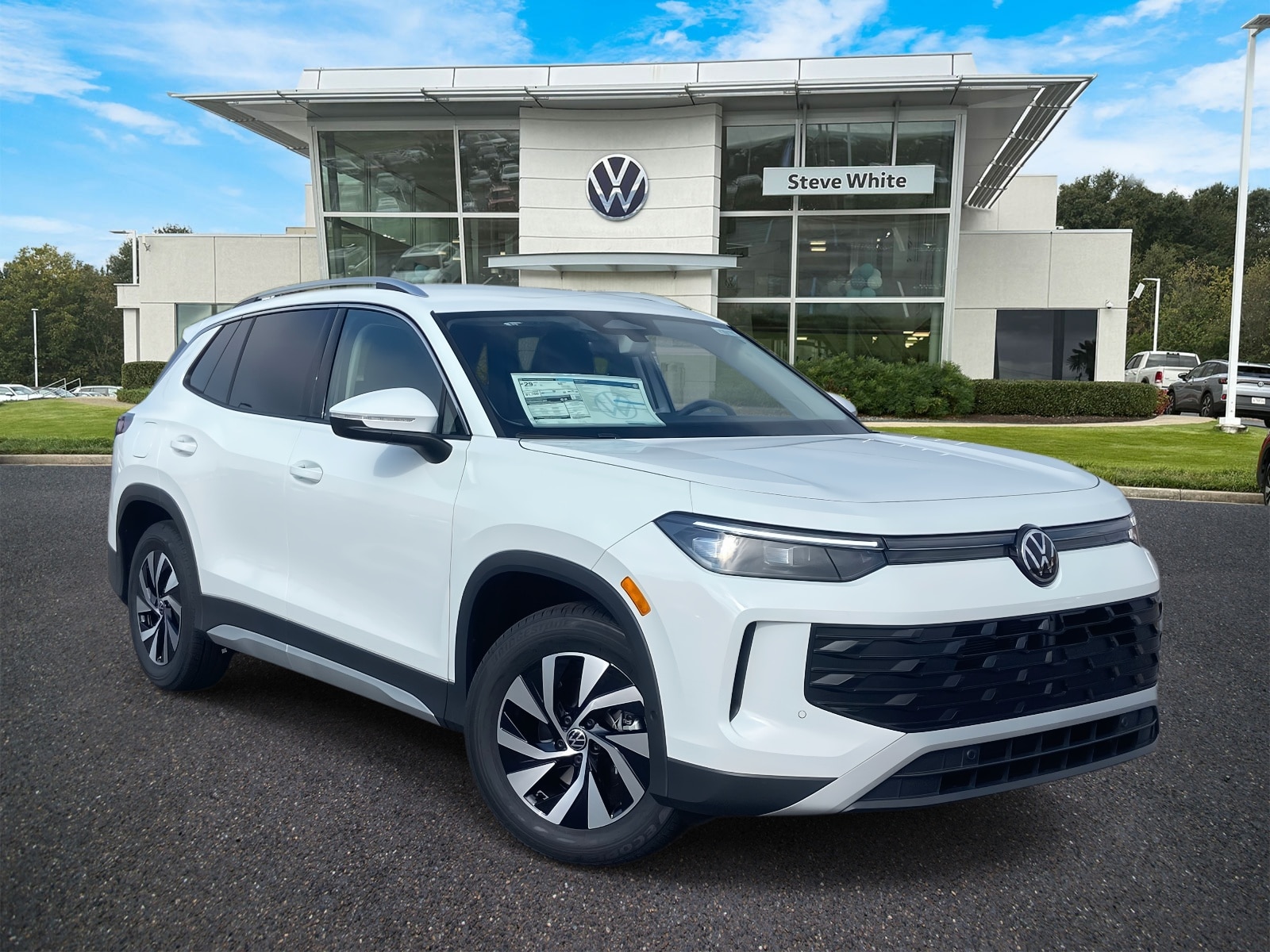 2026 Volkswagen Tiguan S's photo