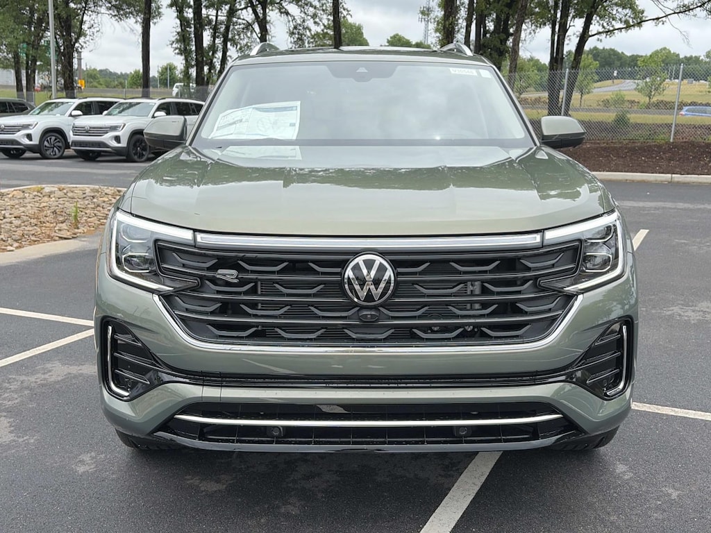 New 2026 Volkswagen Atlas 2.0T SEL Premium R-Line Sport Utility