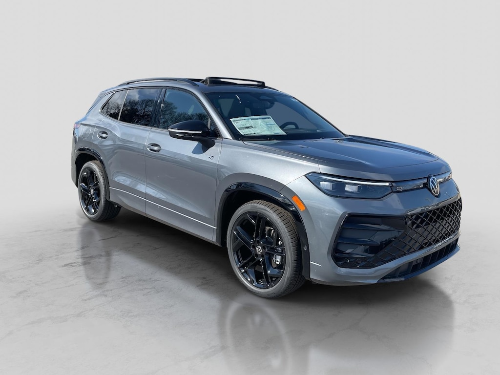 New 2026 Volkswagen Tiguan 2.0T SE R-Line Black FWD Sport Utility