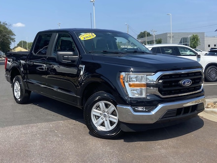 2023 Ford F-150 XLT 2WD SuperCrew 5.5 Box Crew Cab Pickup