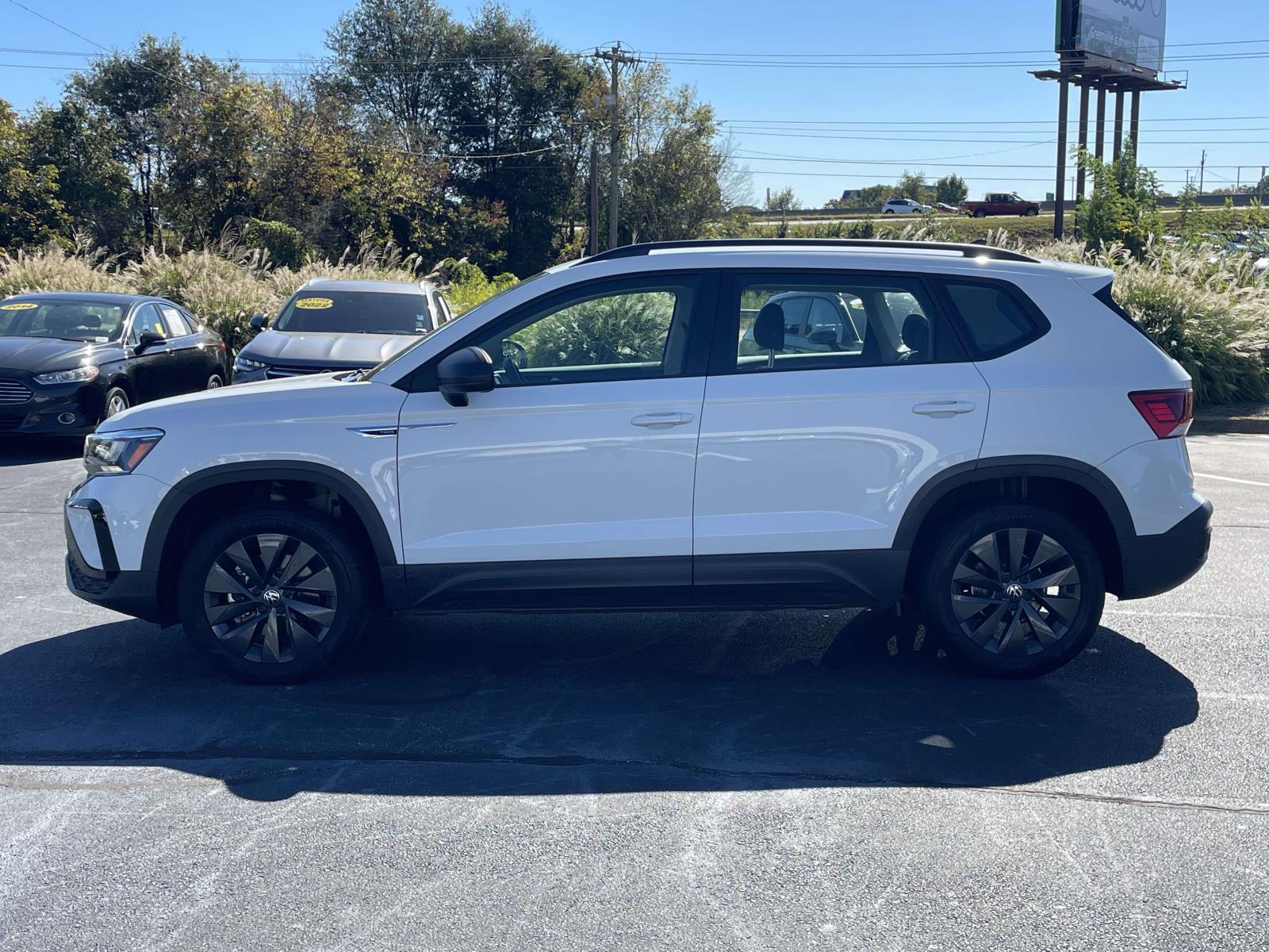 Certified 2024 Volkswagen Taos S FWD Sport Utility