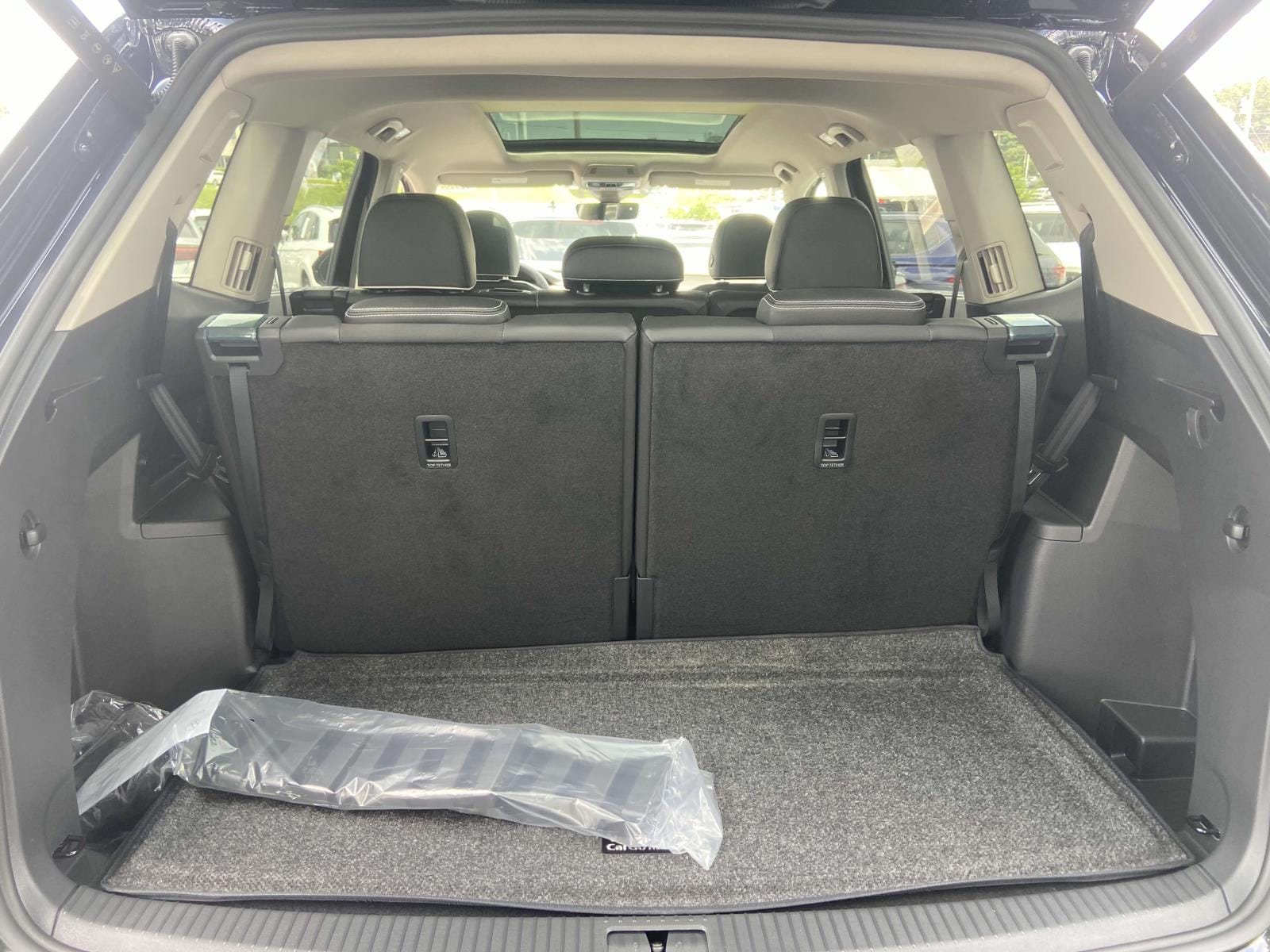 2026 Volkswagen Atlas SEL Premium R-Line - Photo 12