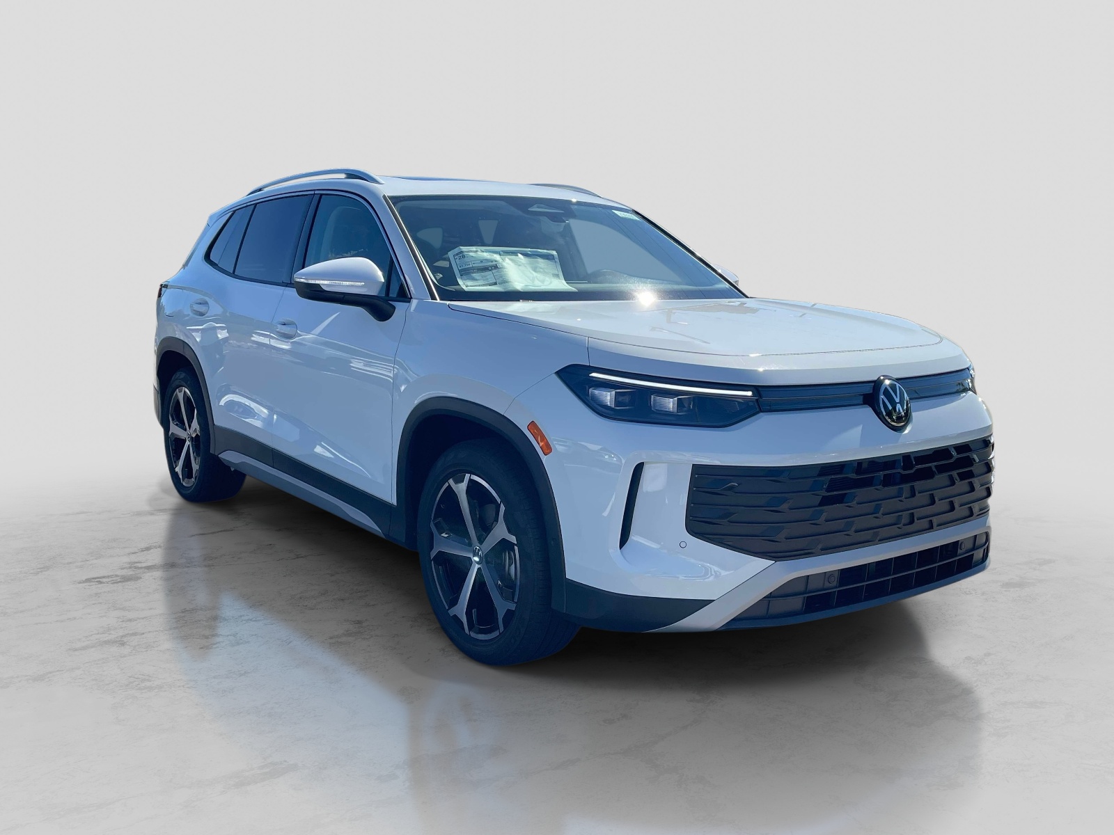 New 2026 Volkswagen Tiguan 2.0T SE Sport Utility