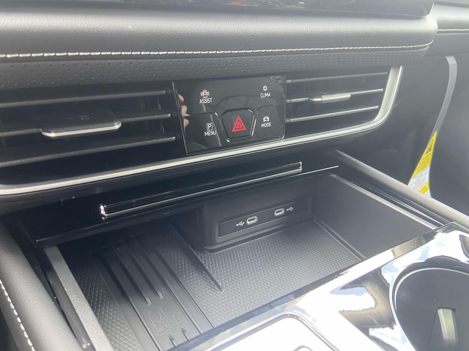 2026 Volkswagen Atlas SEL Premium R-Line - Photo 29