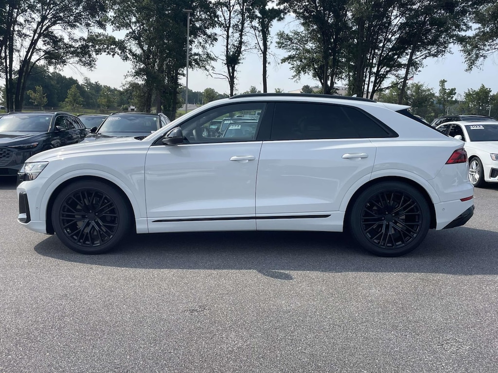 New 2026 Audi SQ8 4.0T Premium Plus Sport Utility