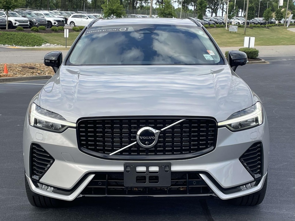 Used 2023 Volvo XC60 B5 AWD Ultimate Dark Theme Sport Utility