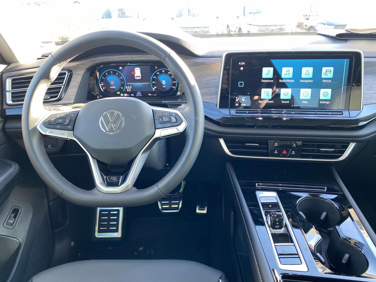 2026 Volkswagen Atlas SEL Premium R-Line - Photo 15