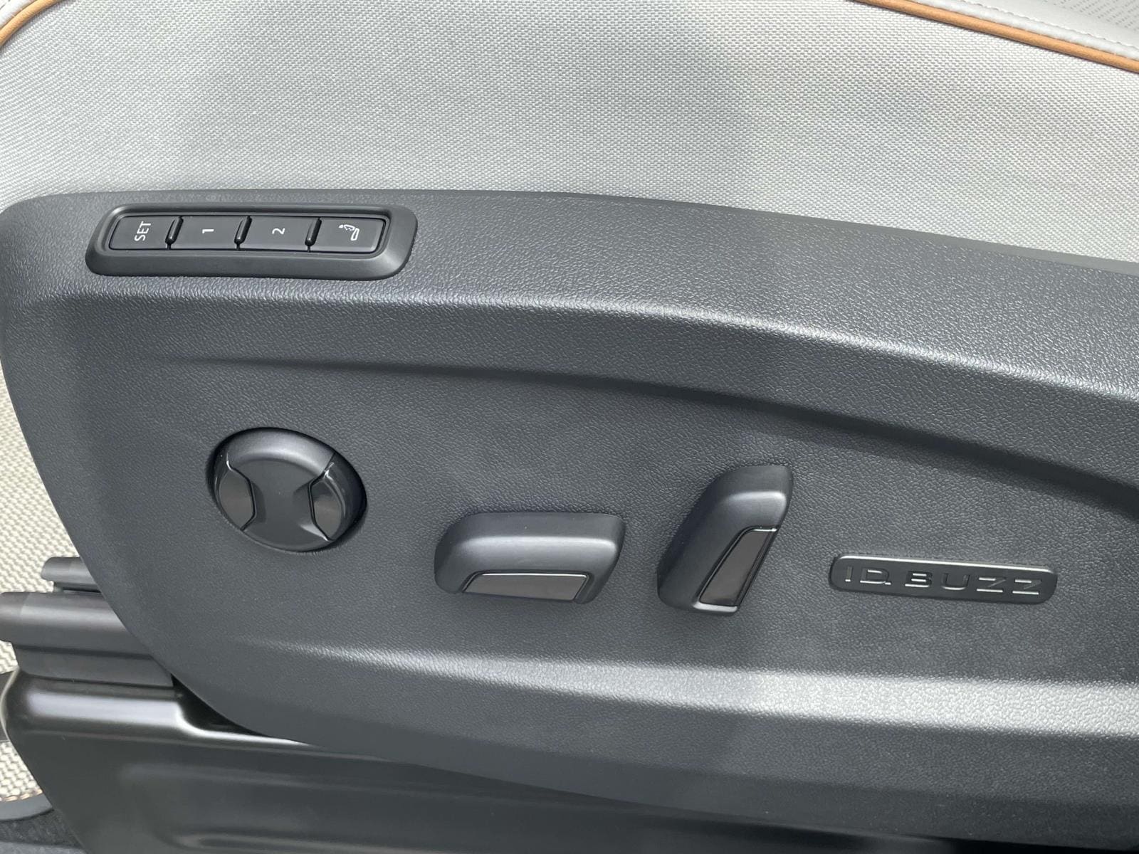 2025 Volkswagen ID. Buzz 1st Edition - Photo 19