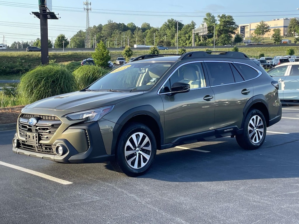 Used 2023 Subaru Outback Premium Sport Utility