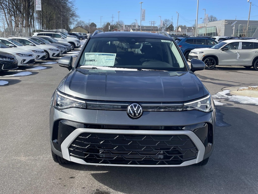 New 2026 Volkswagen Taos SEL 4MOTION Sport Utility