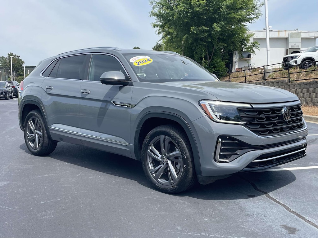 Certified 2024 Volkswagen Atlas Cross Sport 2.0T SEL R-Line 4MOTION Sport Utility