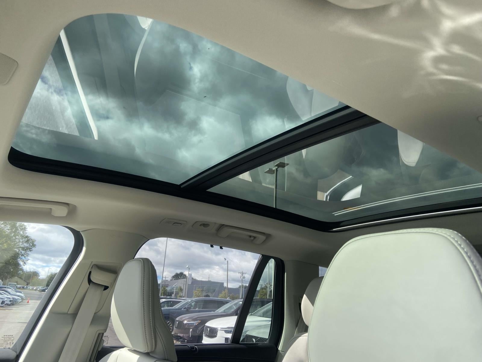 2026 Volvo XC90 Ultra - Photo 20