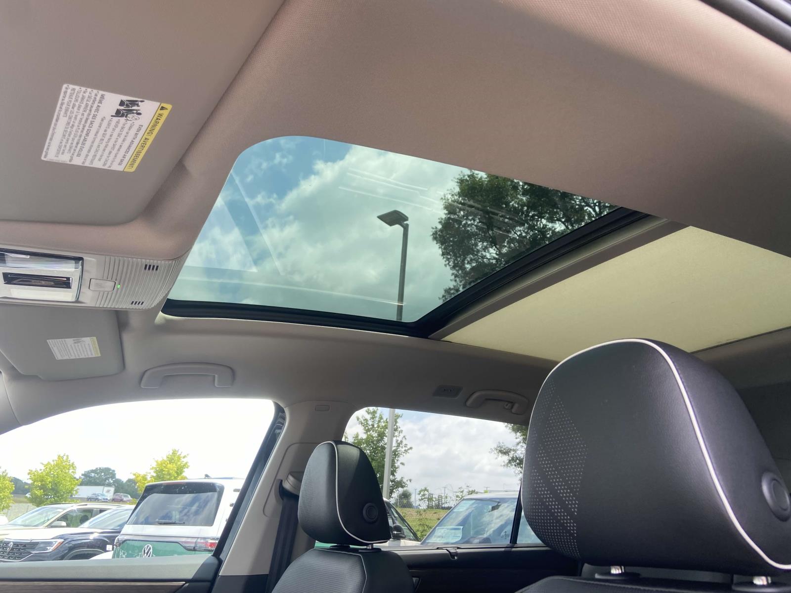 2026 Volkswagen Atlas SEL Premium R-Line - Photo 20