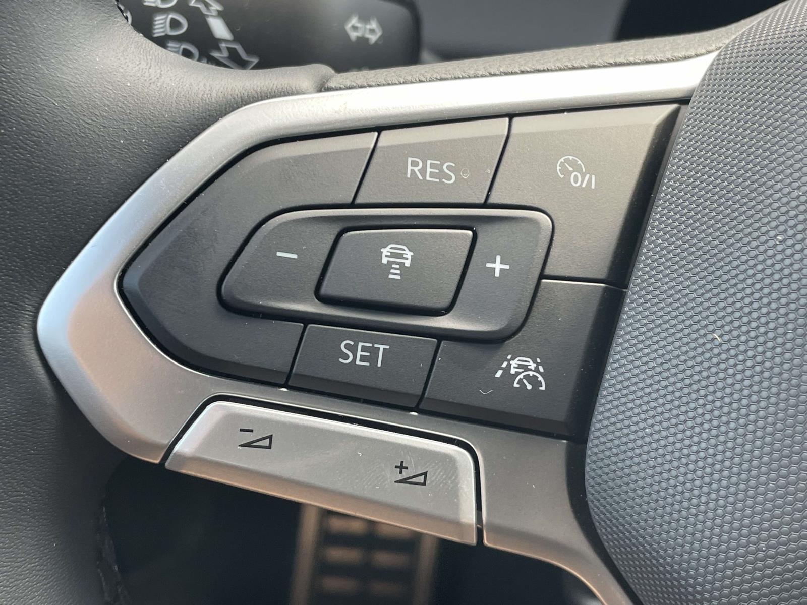 2026 Volkswagen Jetta Sport - Photo 20