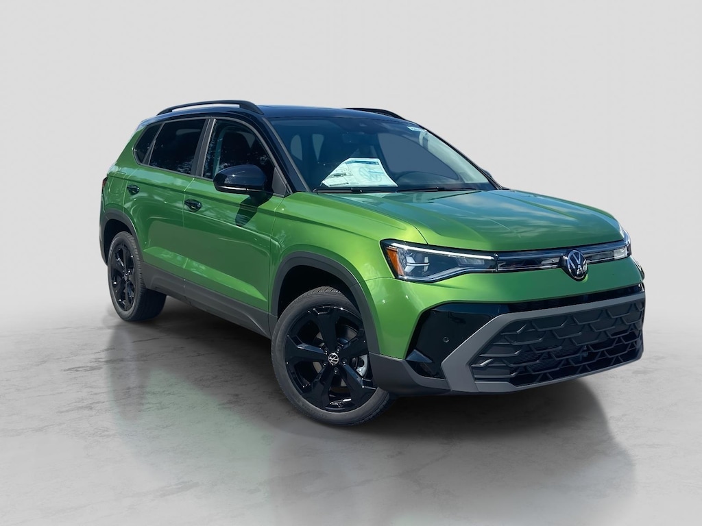 New 2025 Volkswagen Taos 1.5T SE Sport Utility