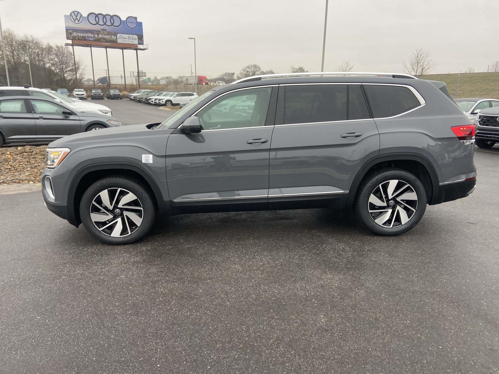 2026 Volkswagen Atlas SEL - Photo 6