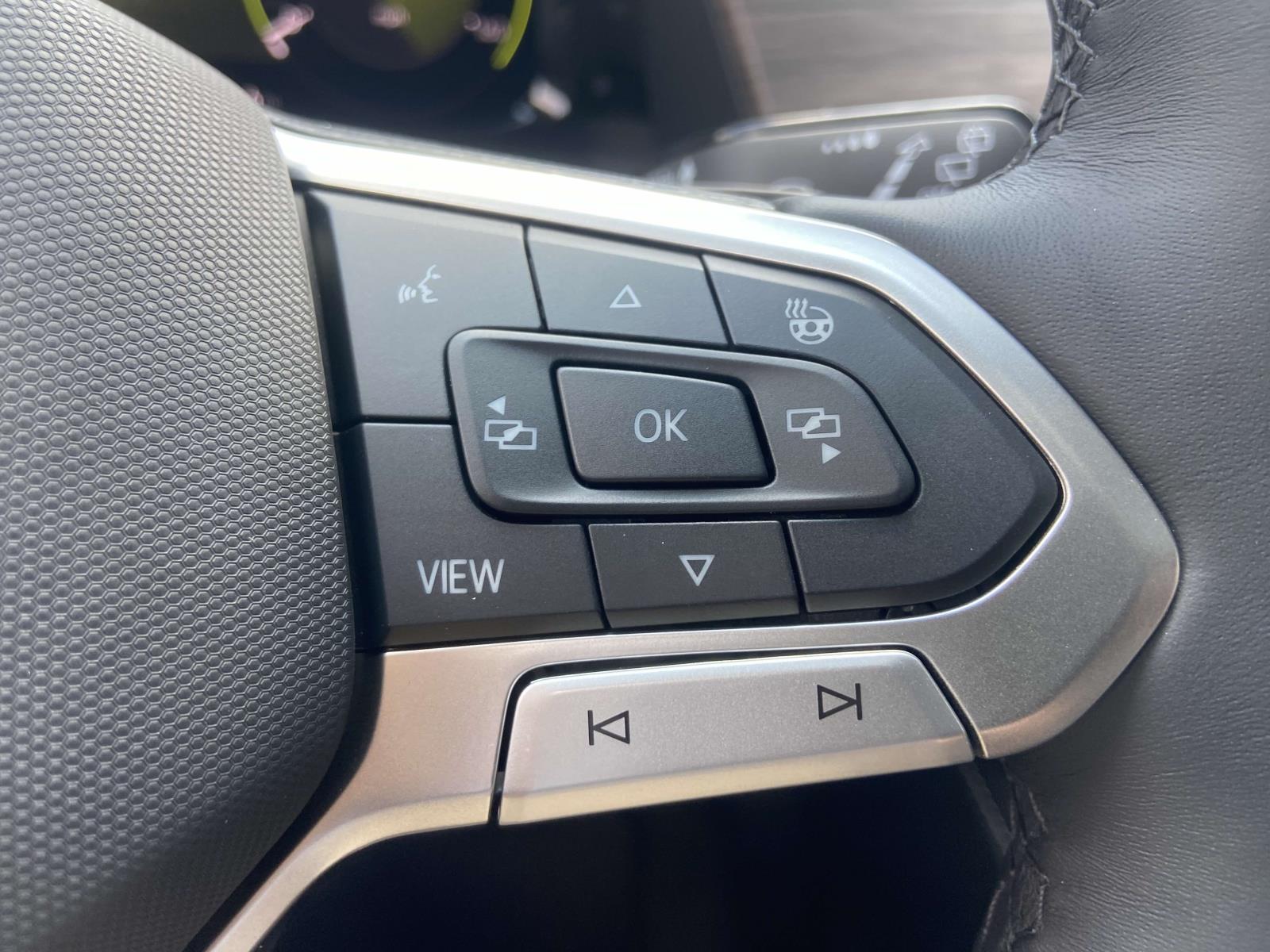 2026 Volkswagen Atlas SEL Premium R-Line - Photo 25