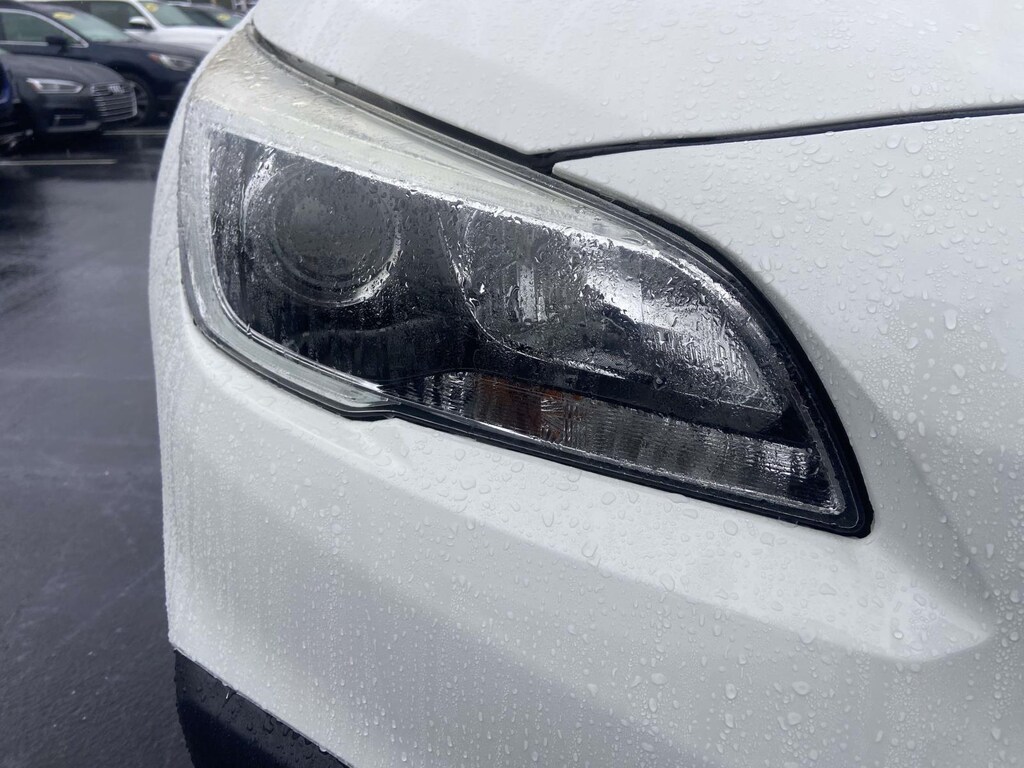 Used 2017 Subaru Outback 3.6R Touring Sport Utility