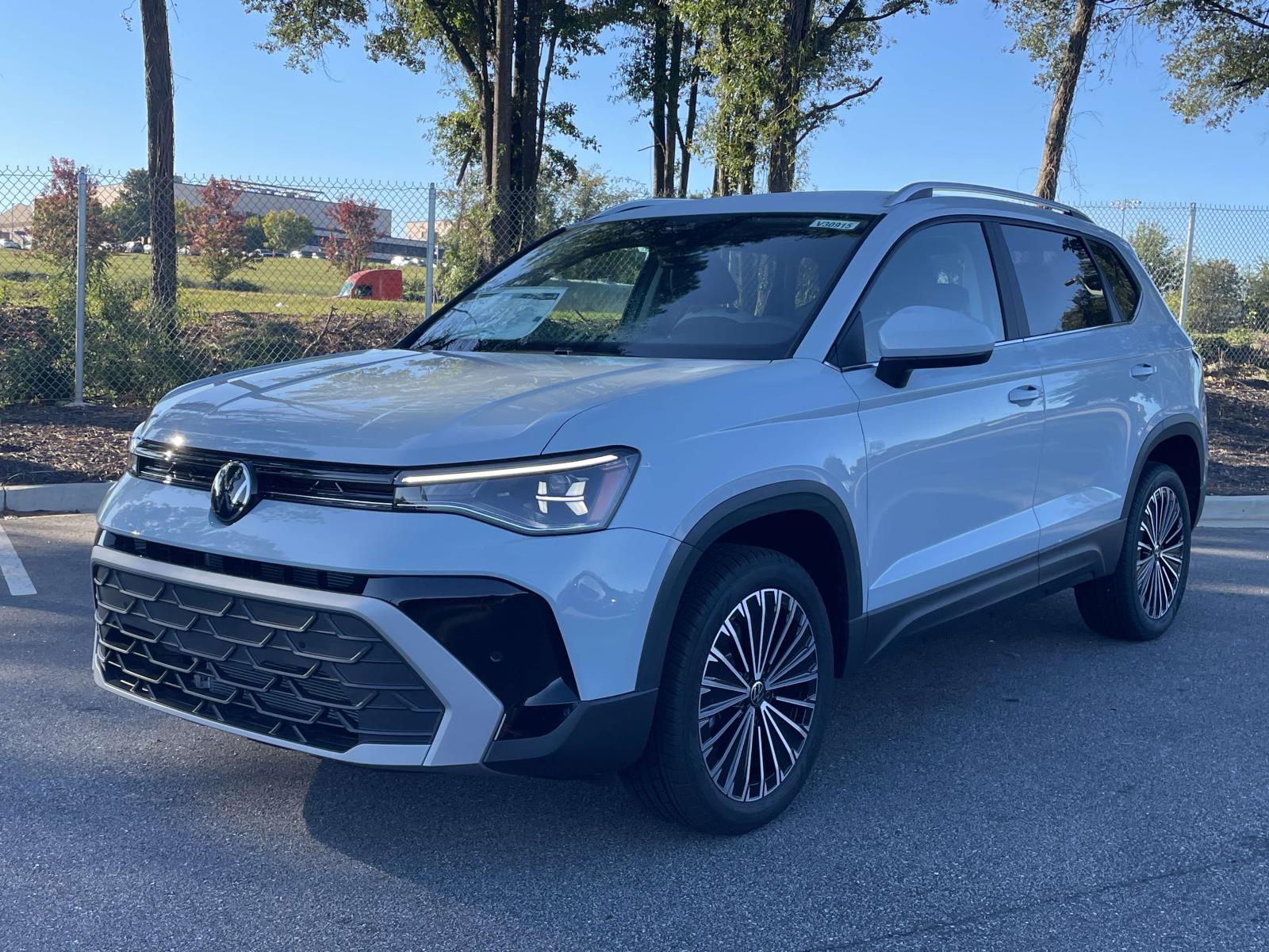 New 2027 Volkswagen Taos 1.5T SE Sport Utility