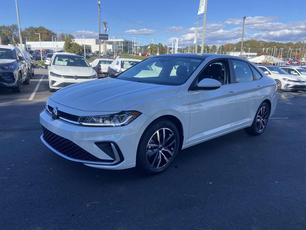 New 2026 Volkswagen Jetta 1.5T SE Car