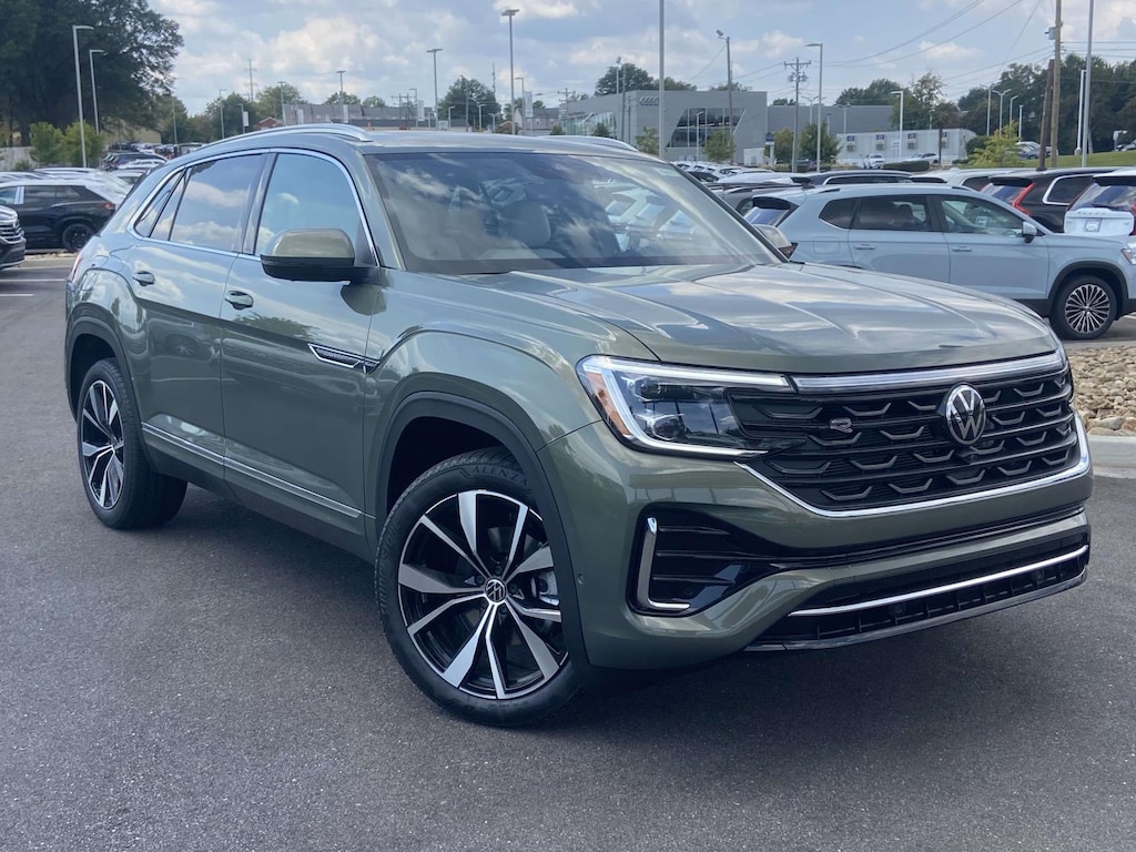 New 2026 Volkswagen Atlas Cross Sport 2.0T SEL Premium R-Line Sport Utility