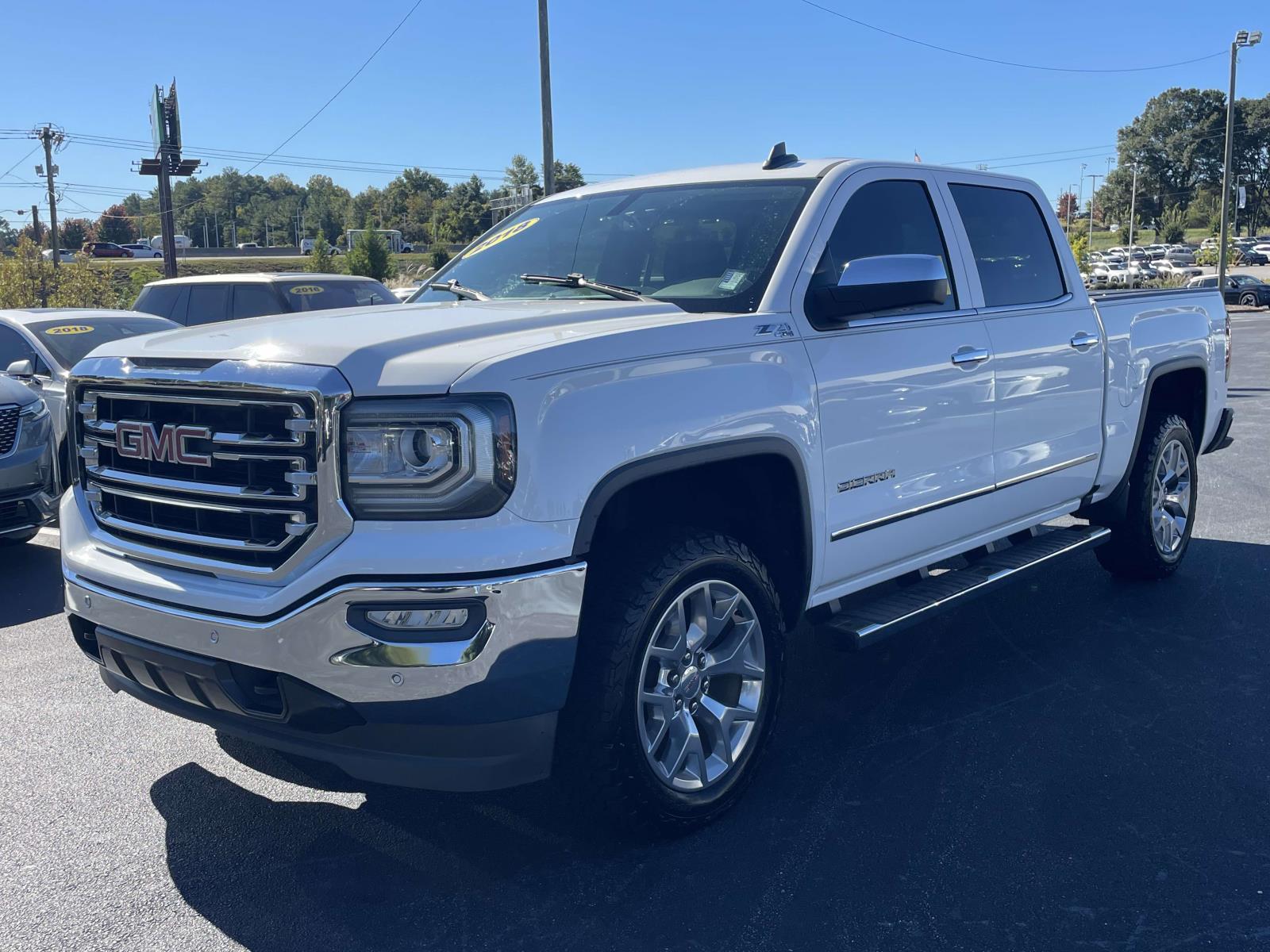 Used 2018 GMC Sierra 1500 4WD Crew Cab 143.5 SLT Crew Cab Pickup