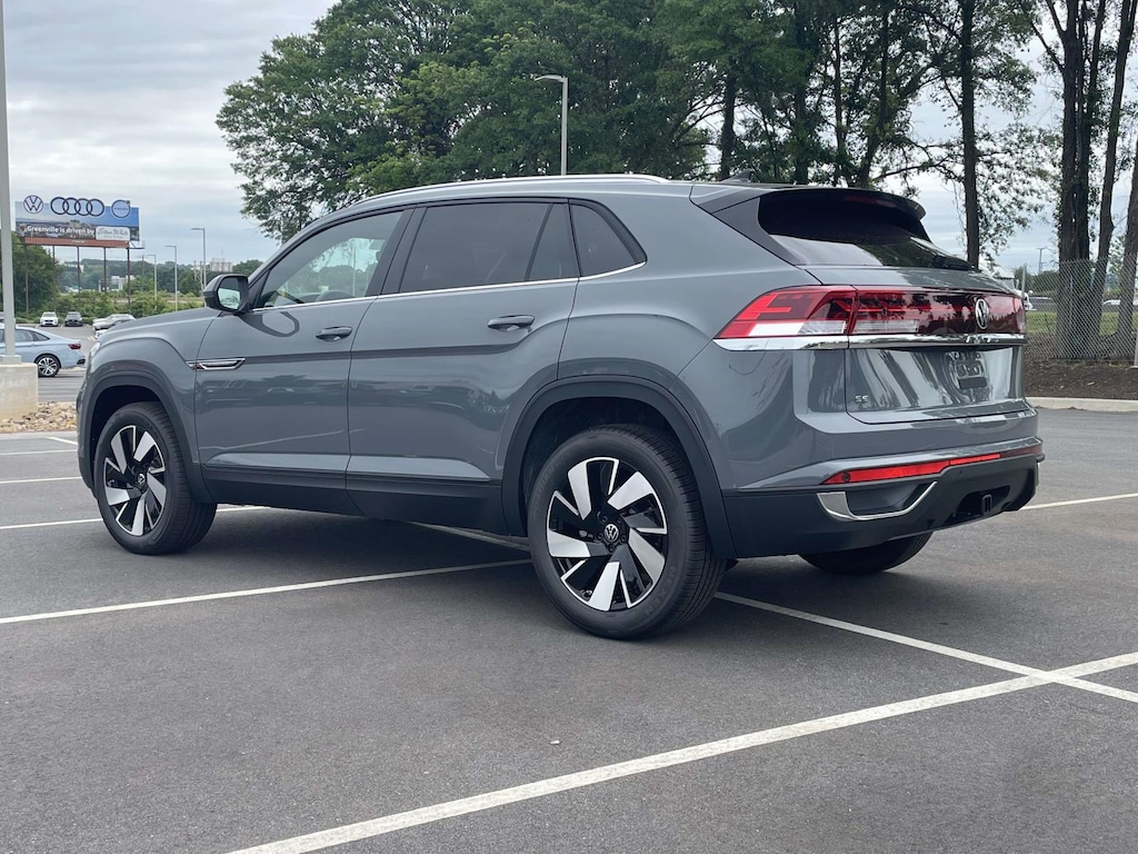 New 2026 Volkswagen Atlas Cross Sport 2.0T SE w/Technology Sport Utility