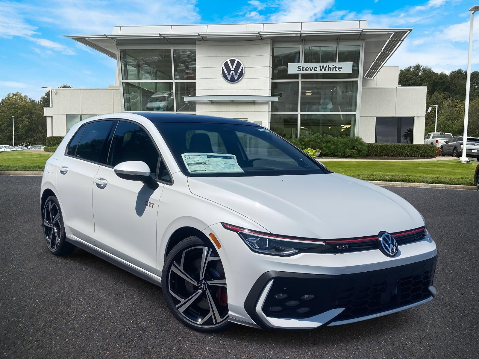 2025 Volkswagen Golf GTI SE's photo