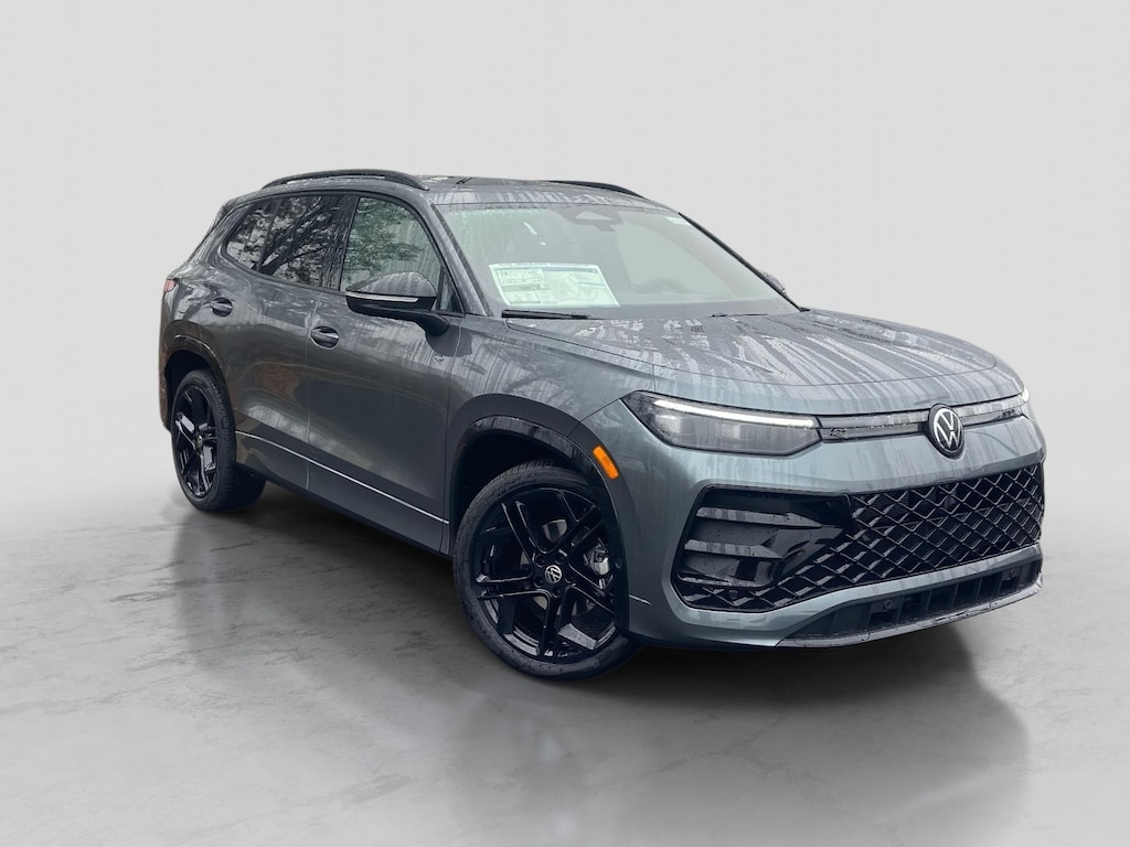 New 2026 Volkswagen Tiguan 2.0T SE R-Line Black Sport Utility