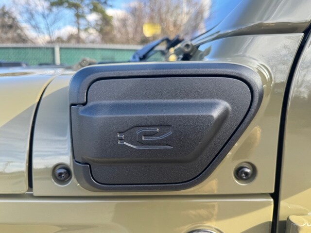 2025 Jeep Wrangler 4xe Willys photo 3