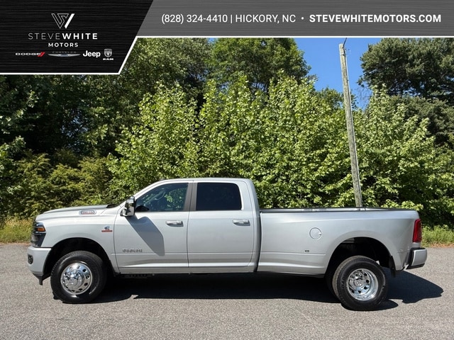 2026 RAM 3500 Laramie 4X4 Crew Cab LWB's photo