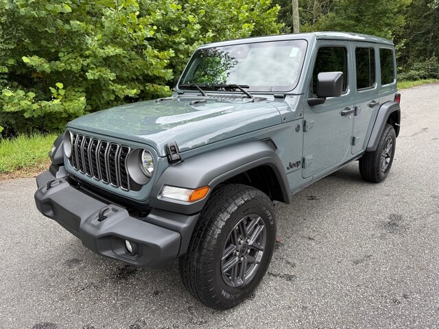 2025 Jeep Wrangler Sport S photo 2