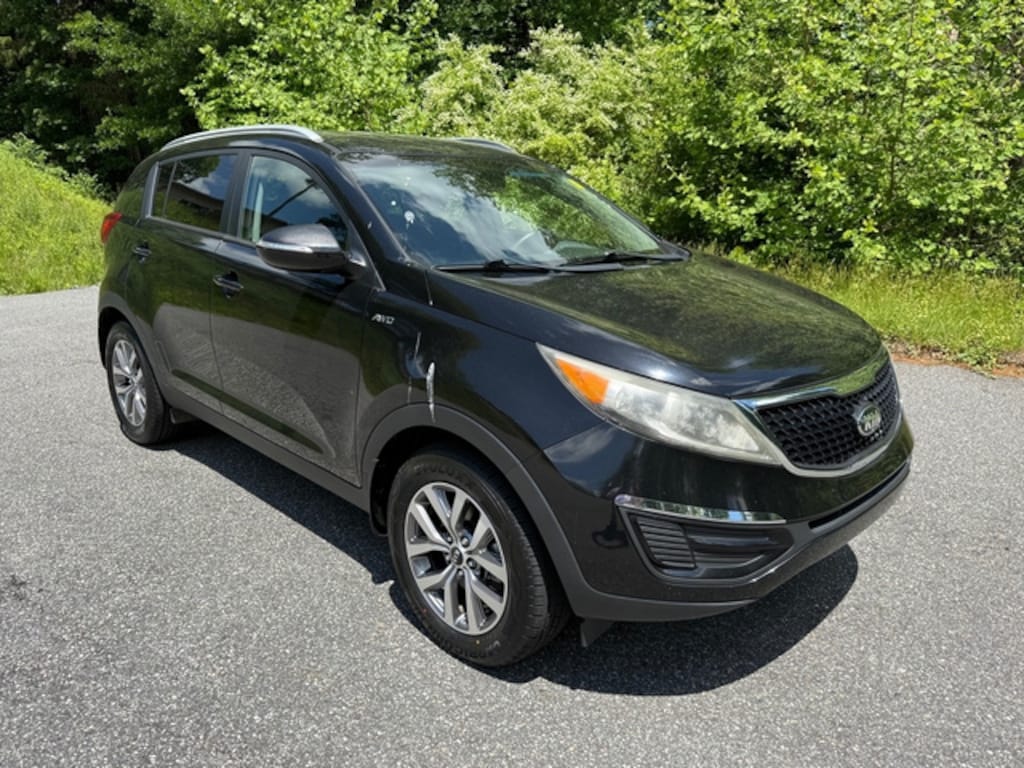Used 2015 Kia Sportage LX AWD SUV