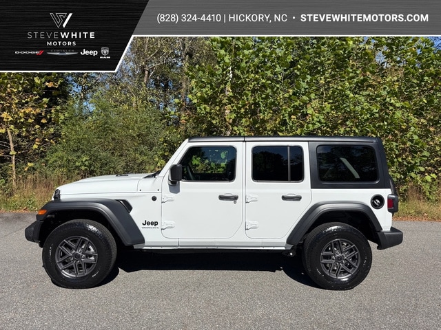 2026 Jeep Wrangler 4-Door Sport S's photo