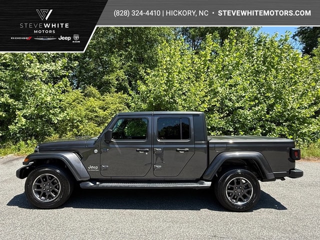 2021 Jeep Gladiator Overland's photo