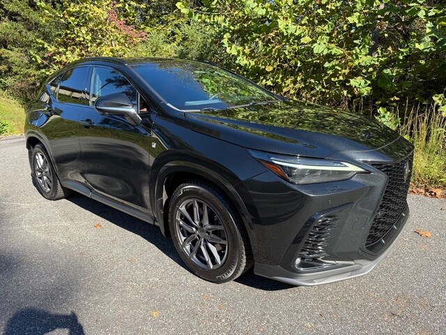 2022 Lexus NX 350 F SPORT Handling photo 3